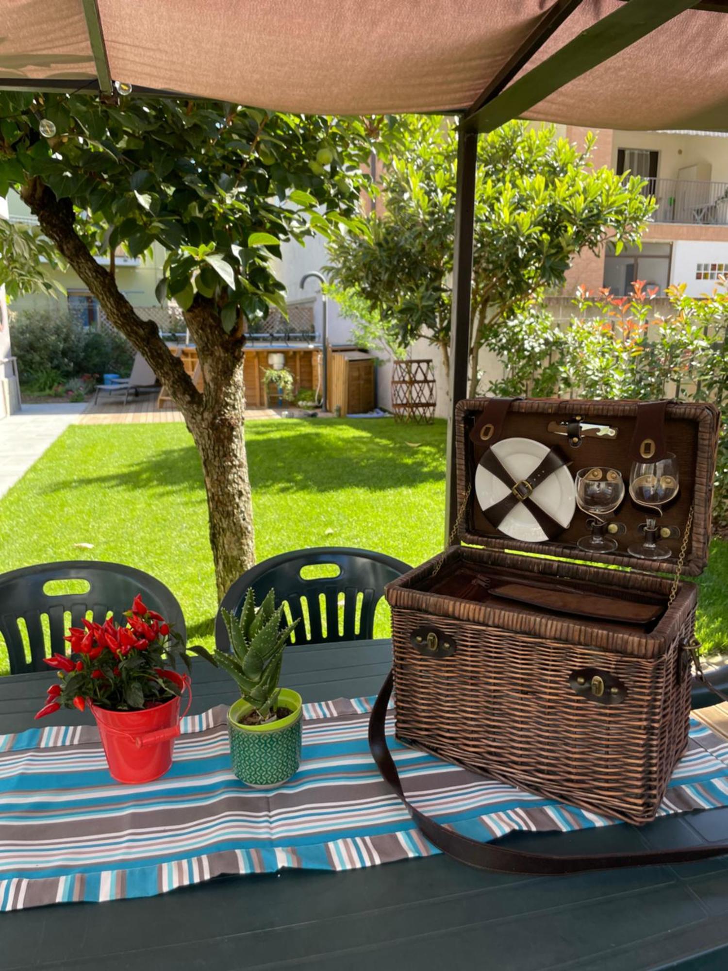 Casa Piero, Relax E Piscina Privata Tra Le Colline Delle Langhe Villa Alba  Buitenkant foto