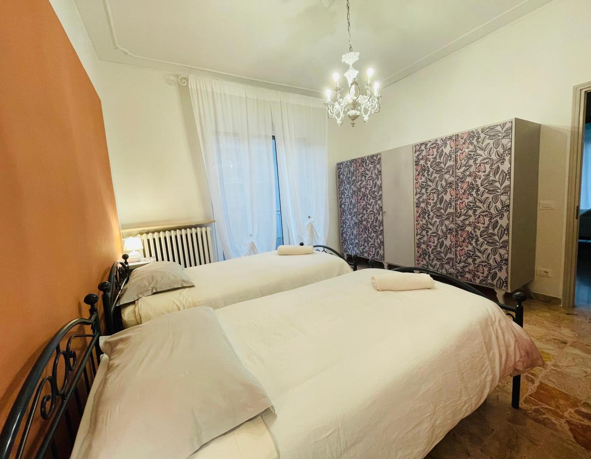Casa Piero, Relax E Piscina Privata Tra Le Colline Delle Langhe Villa Alba  Buitenkant foto